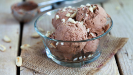 Ev Yapımı Kakaolu Dondurma