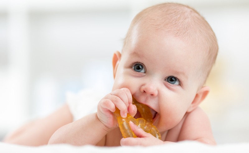 Bebeklerde Diş Ağrısı İçin Doğal Çözümler